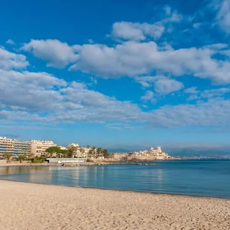 Emplacement Ideal Plages Cap D'antibes Gare Juan Les Pins Daire *
